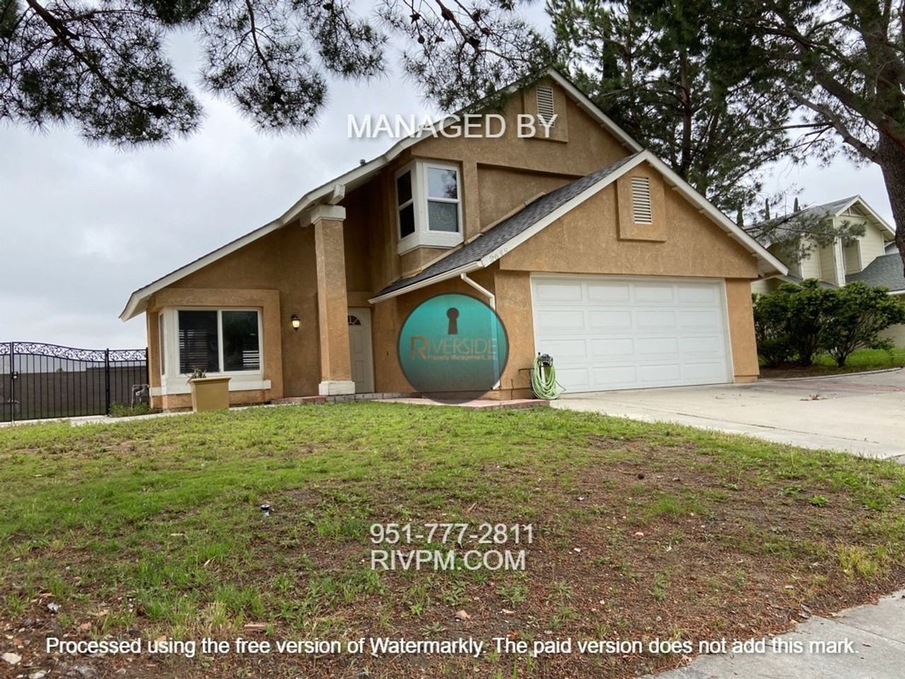 2649 Cincinnati St - Photo 2 of 43