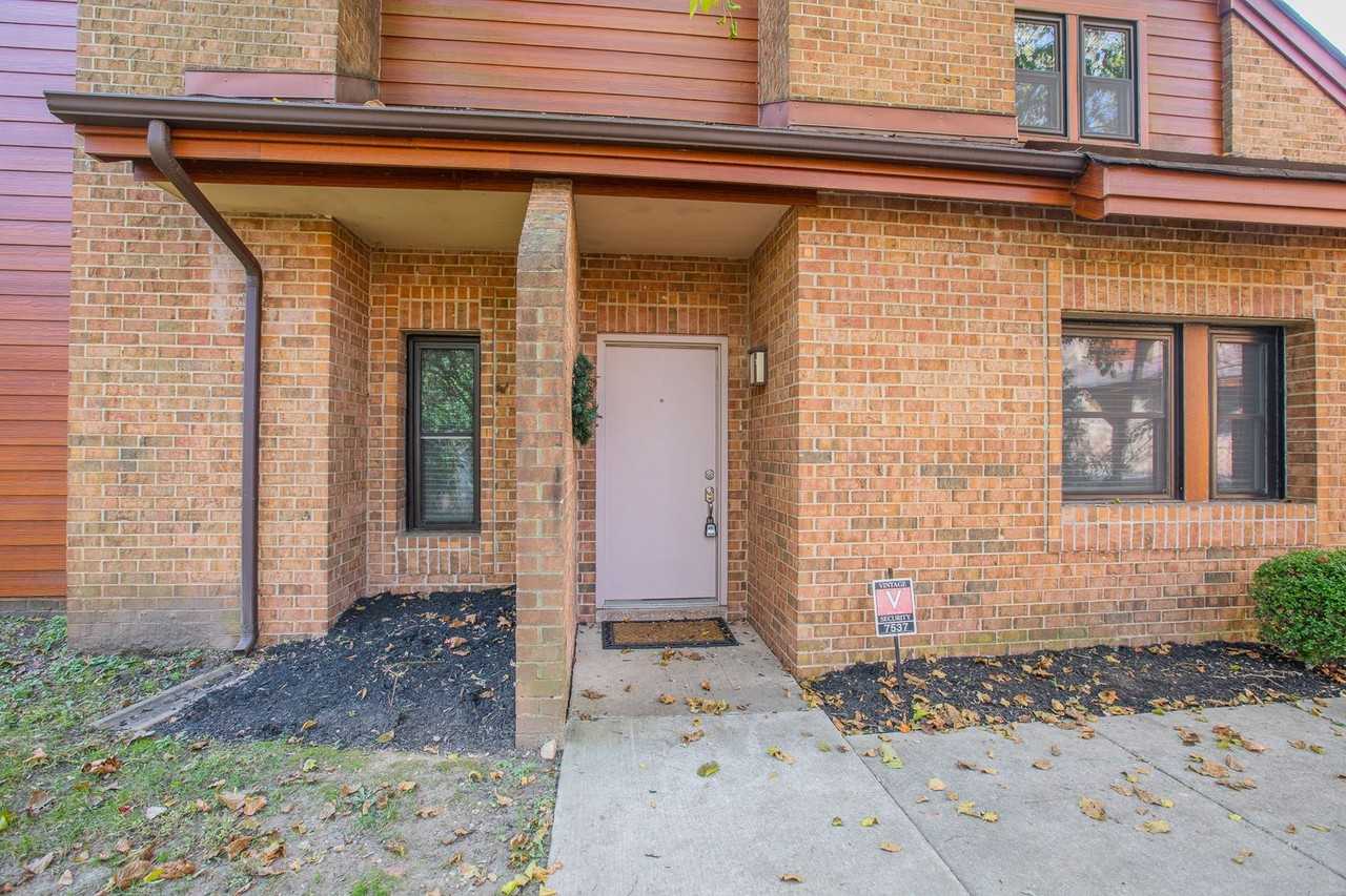 7537 Weather Worn Way - Photo 2 of 25