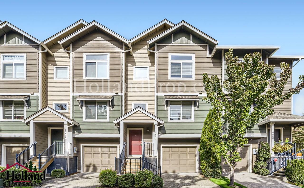 10597 Ne Avery Way - Photo 2 of 29