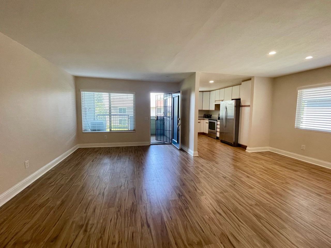 5469 E Candlewood Cir #34 - Photo 2 of 17