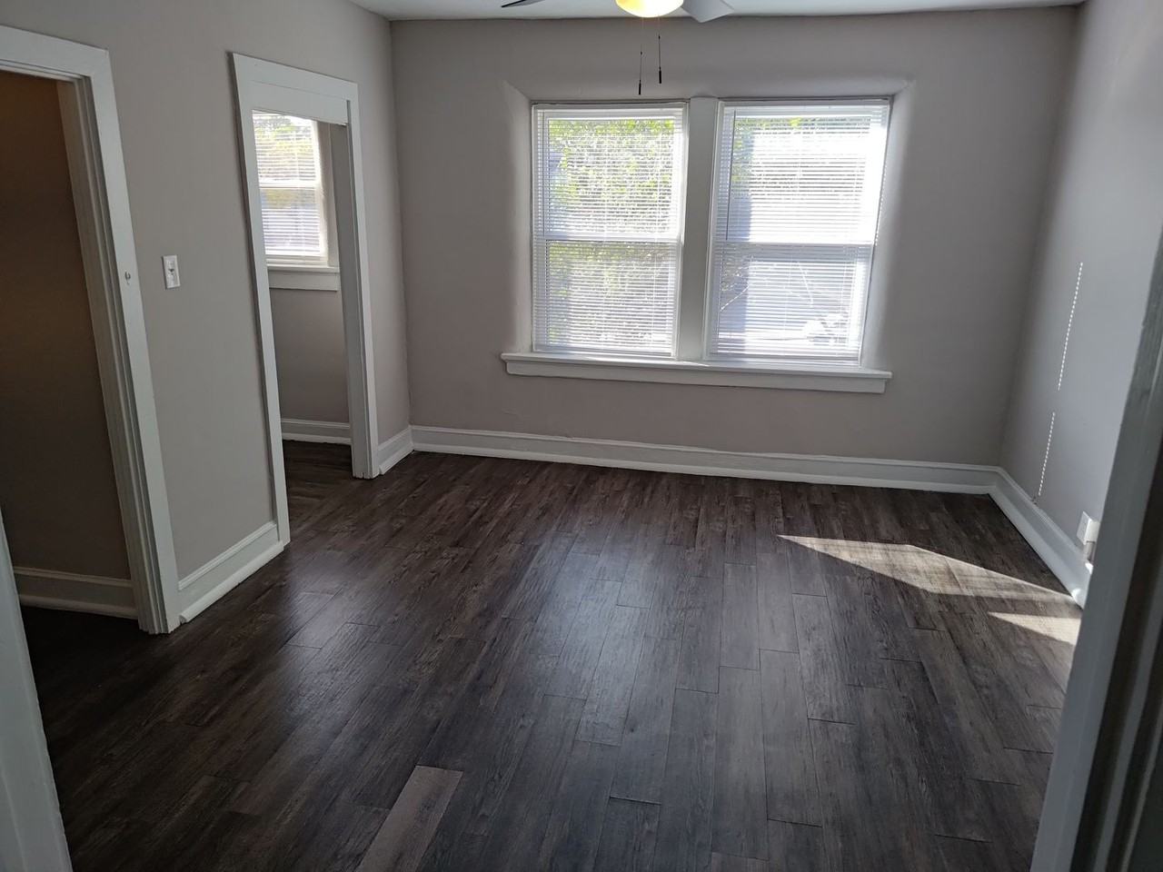 2526 Bellevue Ave - Photo 3 of 17
