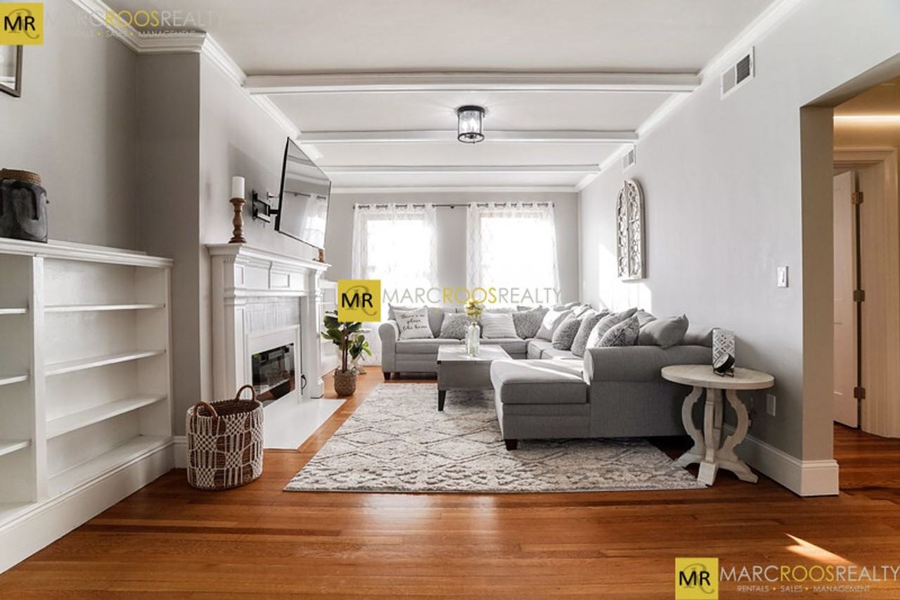 10 Babcock St - Photo 5 of 16