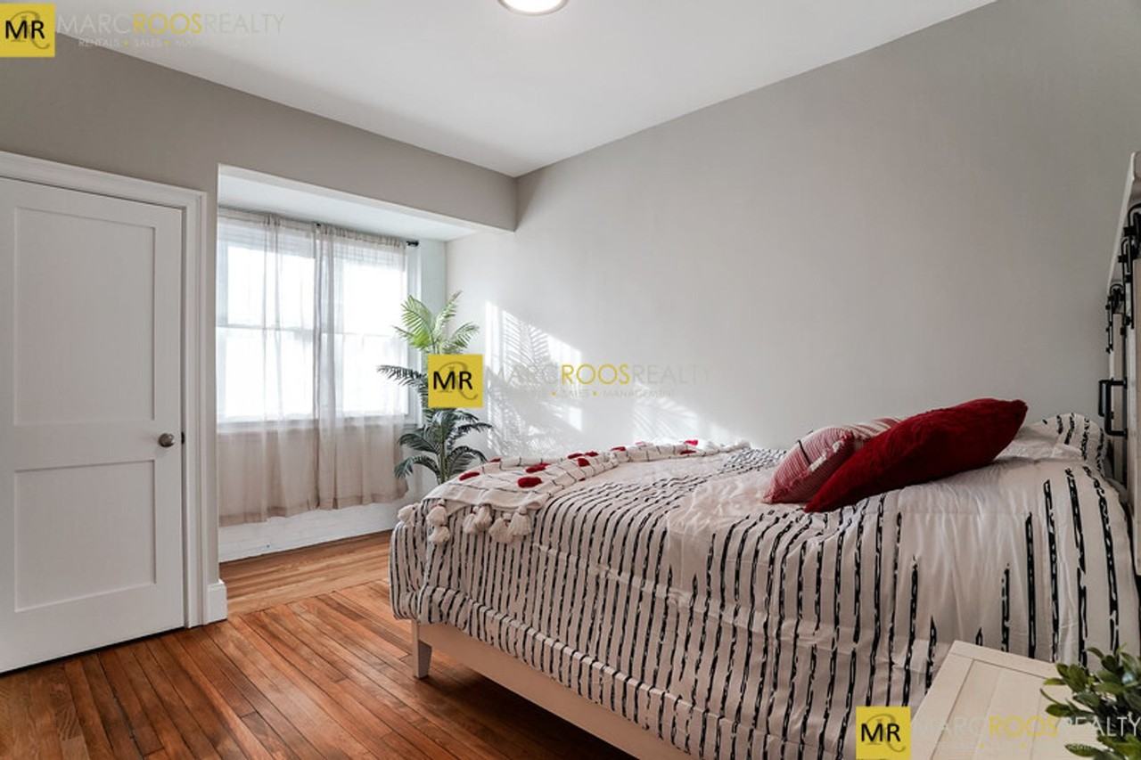 10 Babcock St - Photo 7 of 16