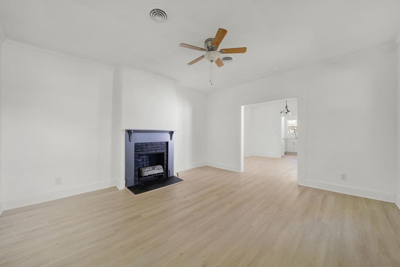 572 2nd St - Photo 3 of 25