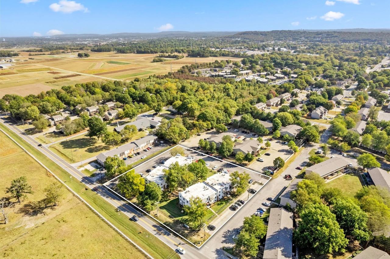 Vineyards on Garland Apartments - Photo 7 of 50