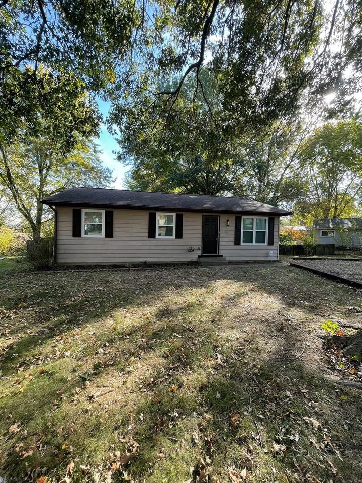 22 Pageant Ct - Photo 3 of 20