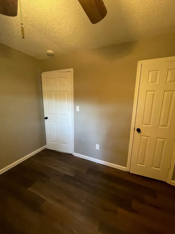 22 Pageant Ct - Photo 5 of 17