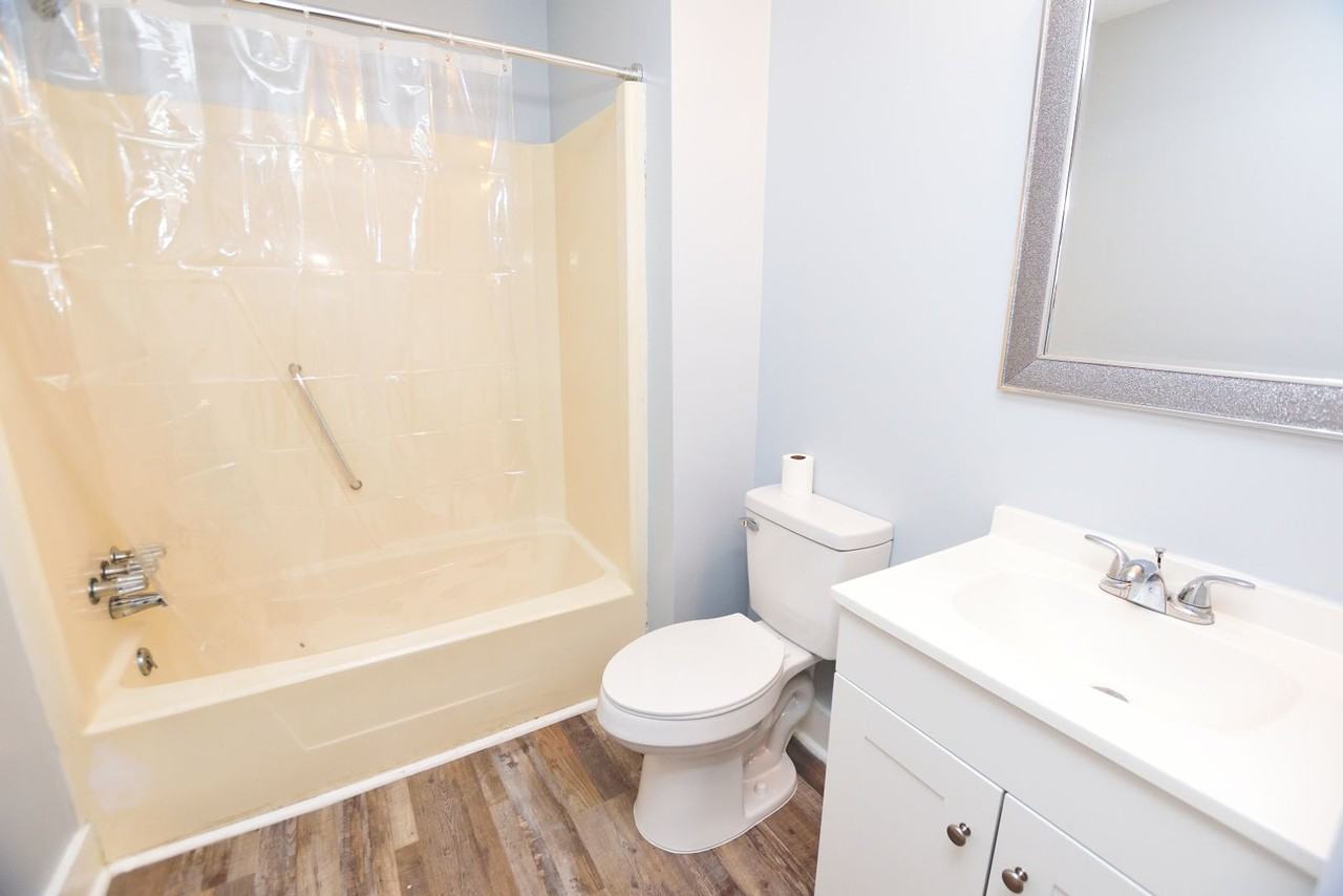 628 Nashville Rd - Photo 4 of 10