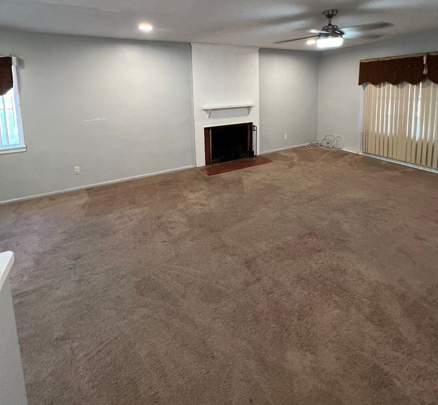 6745 Yates St - Photo 3 of 10