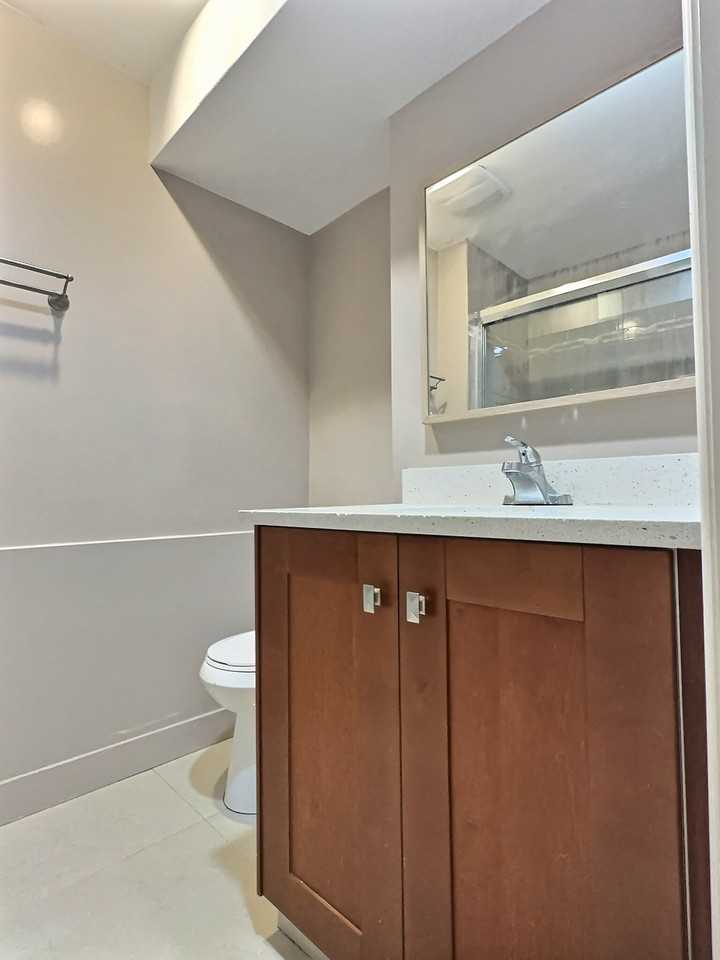 5473 Tye Crt - Photo 3 of 16