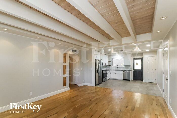 12210 N Escobar Way - Photo 3 of 15