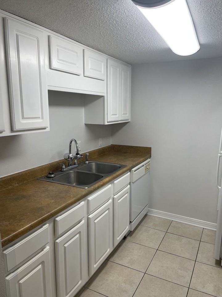 1550 E Second St #P85 - Photo 6 of 11