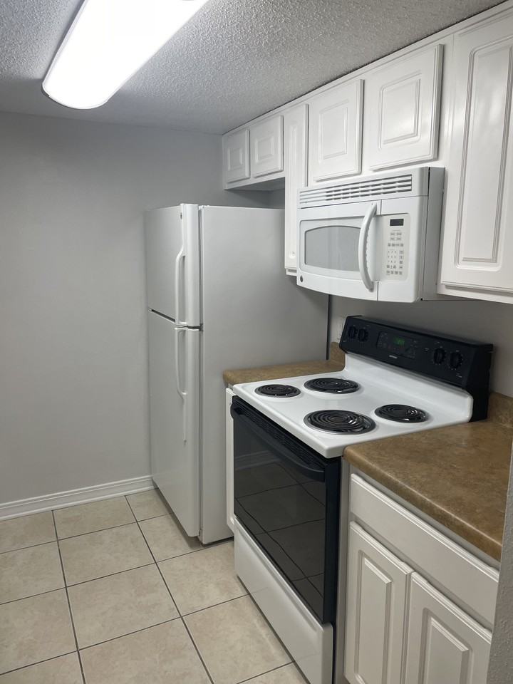 1550 E Second St #P85 - Photo 7 of 11