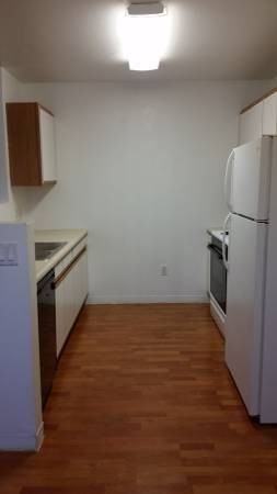 305 N Valley Way - Photo 3 of 13