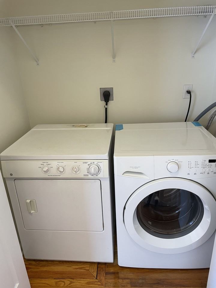 15 Washington St #1 - Photo 7 of 9