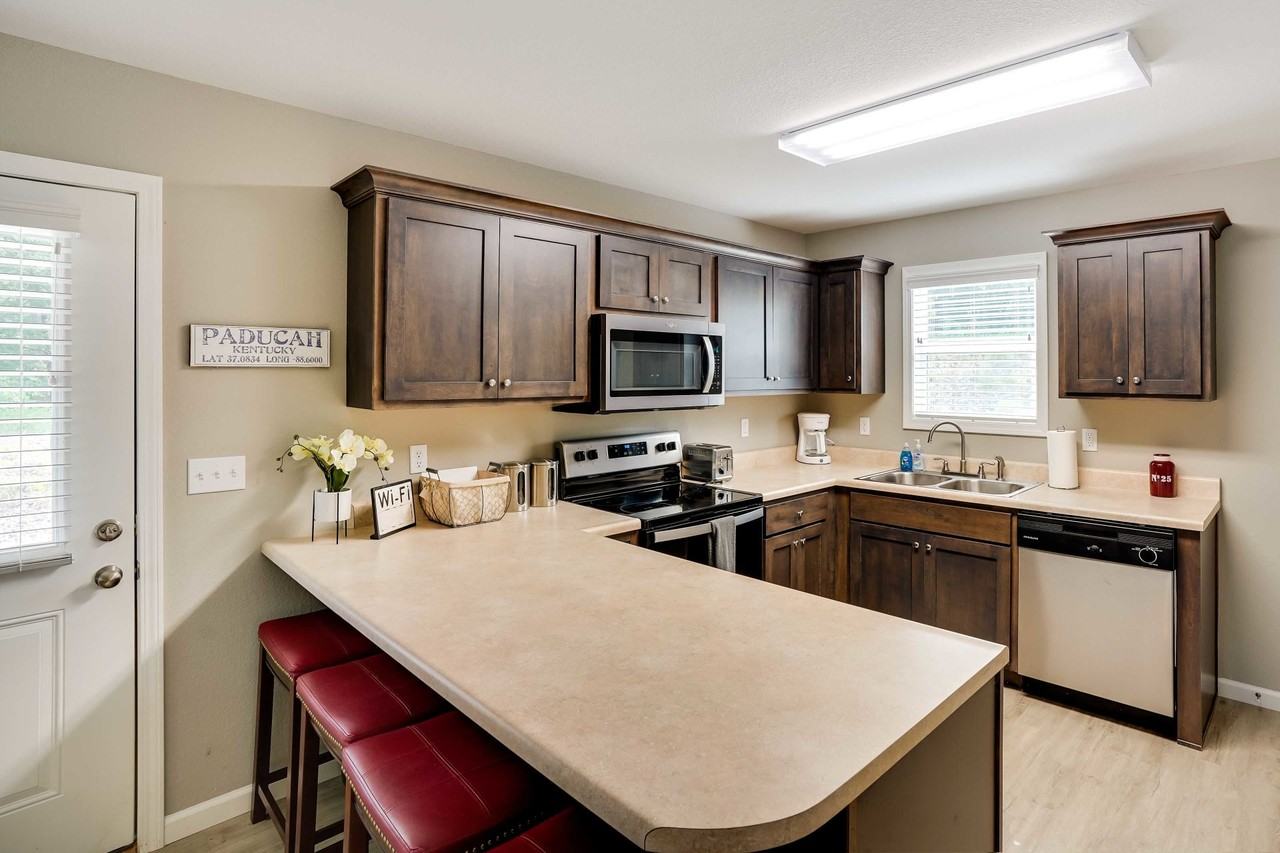 25 Angler Road #25B - Photo 7 of 8