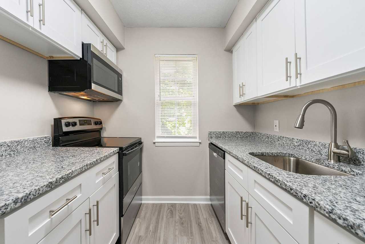 Aero 24Twenty - Photo 2 of 50