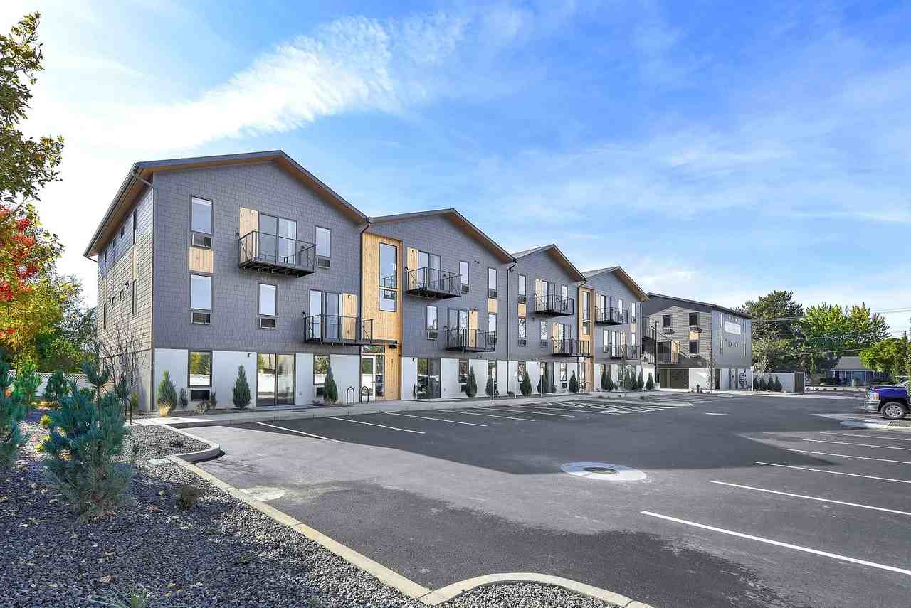 Veazey Park Apartments - Photo 5 of 50