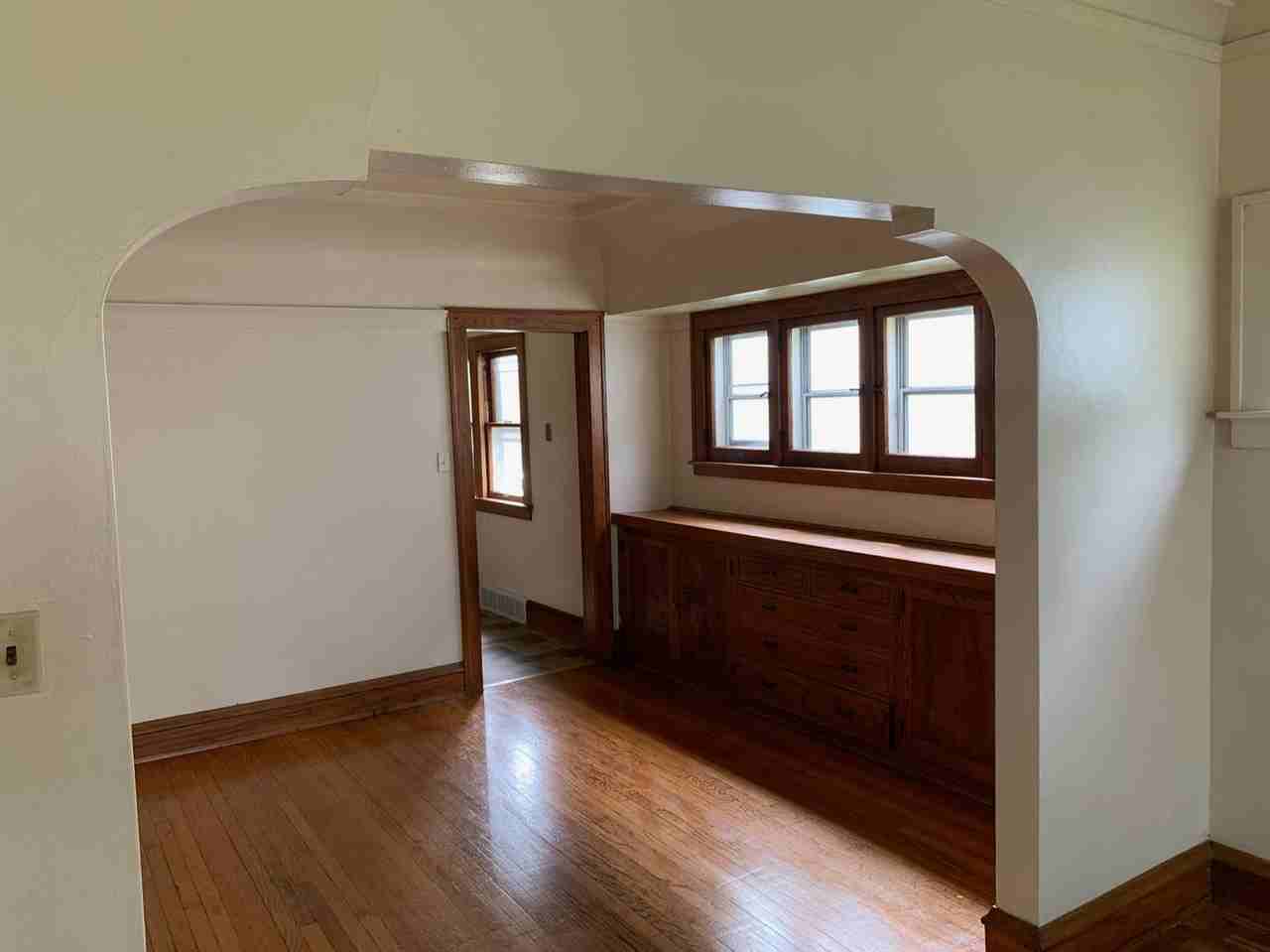 2760 N. 51st St. - Photo 3 of 12