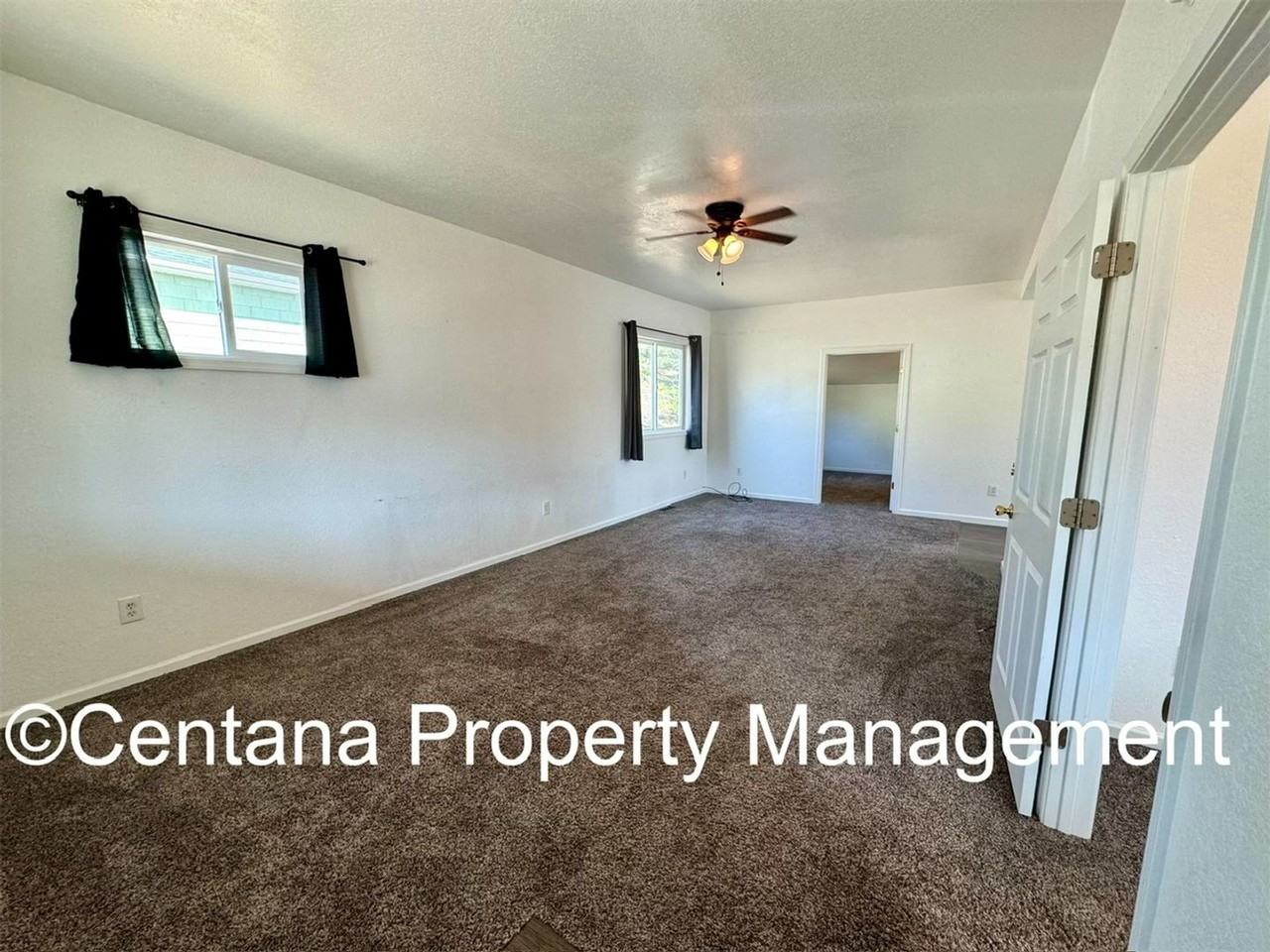 1306 E 5th St - Photo 2 of 12