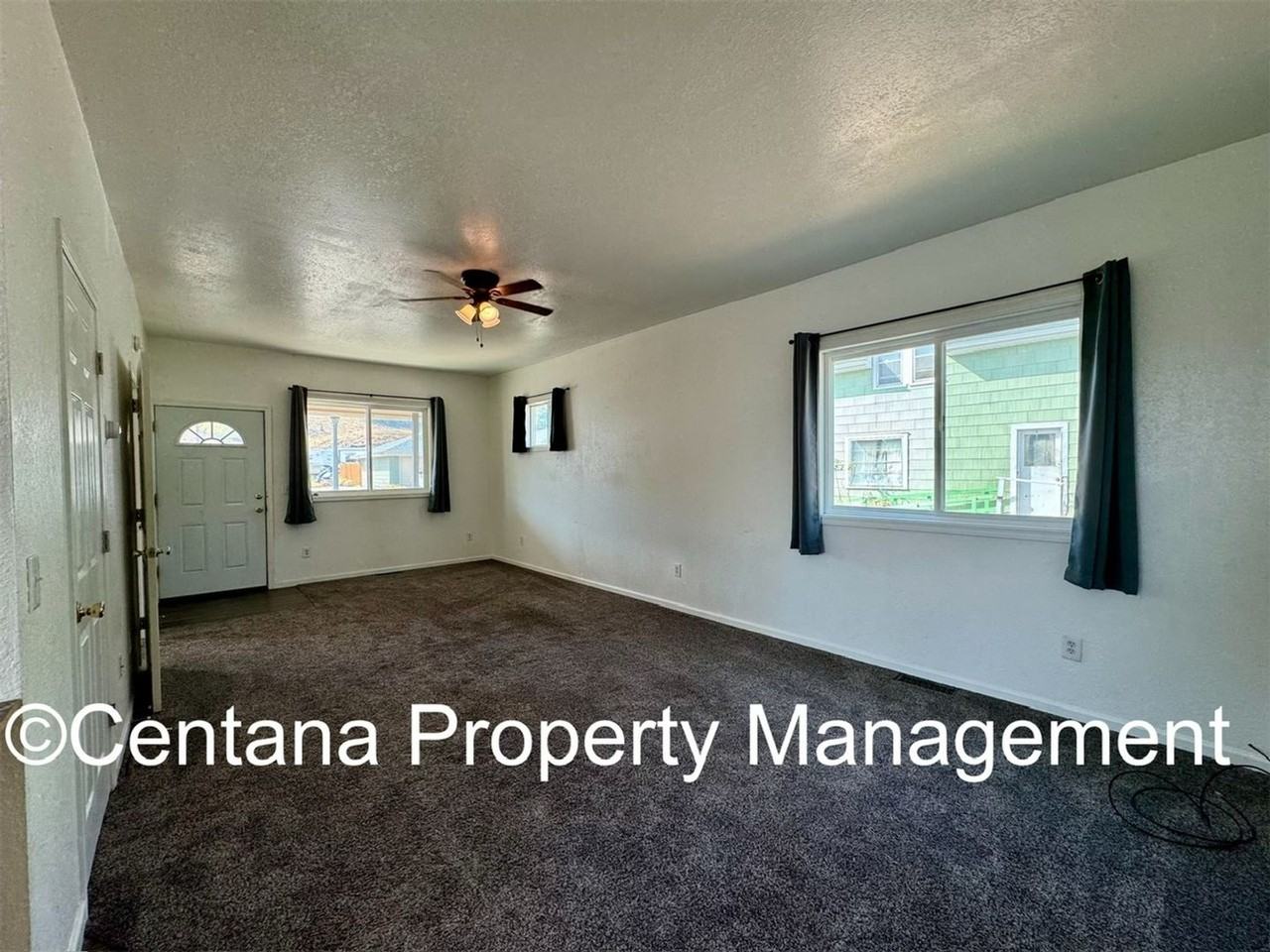 1306 E 5th St - Photo 3 of 12