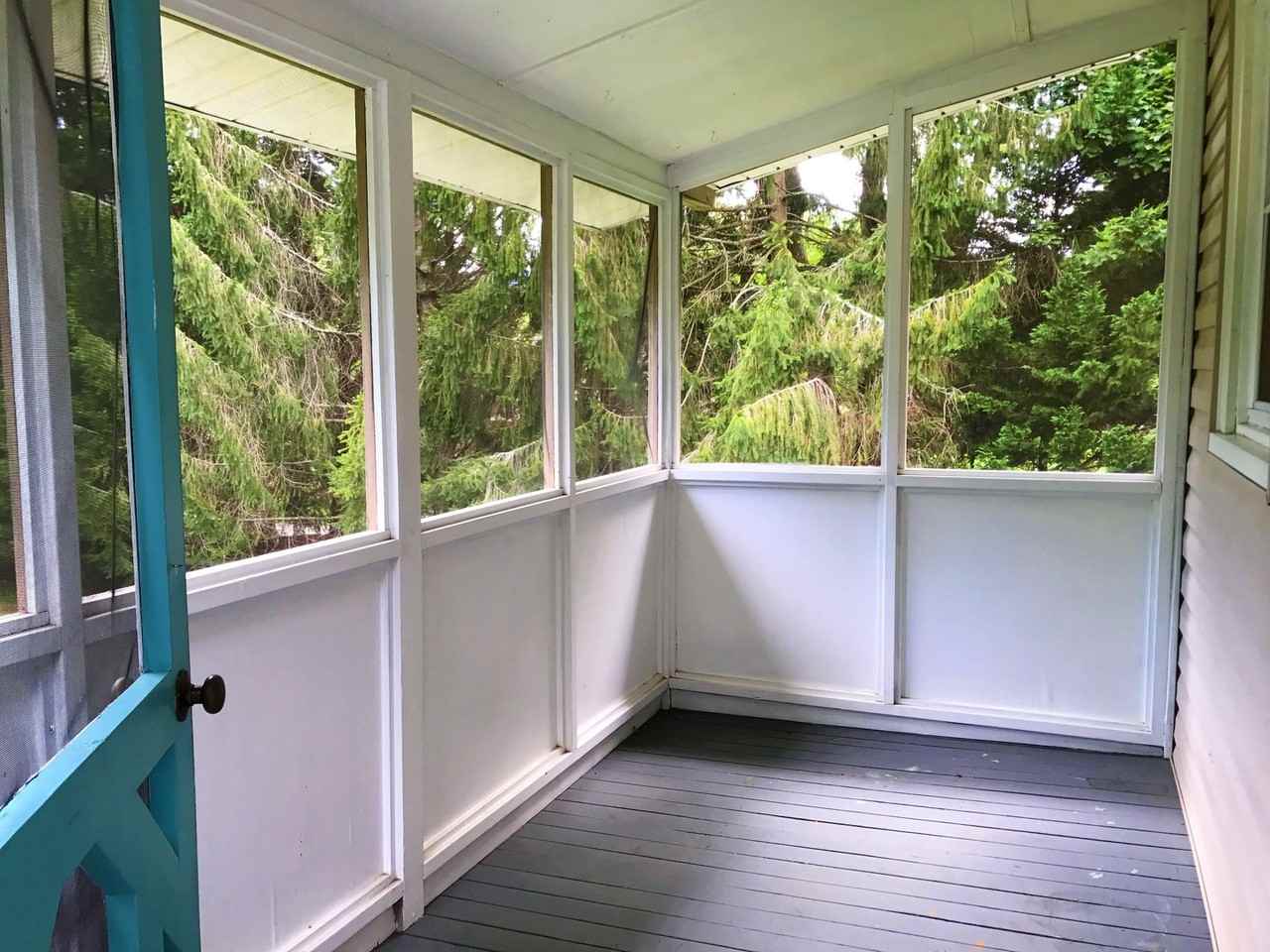 24 Sunnyside Lane - Photo 2 of 6