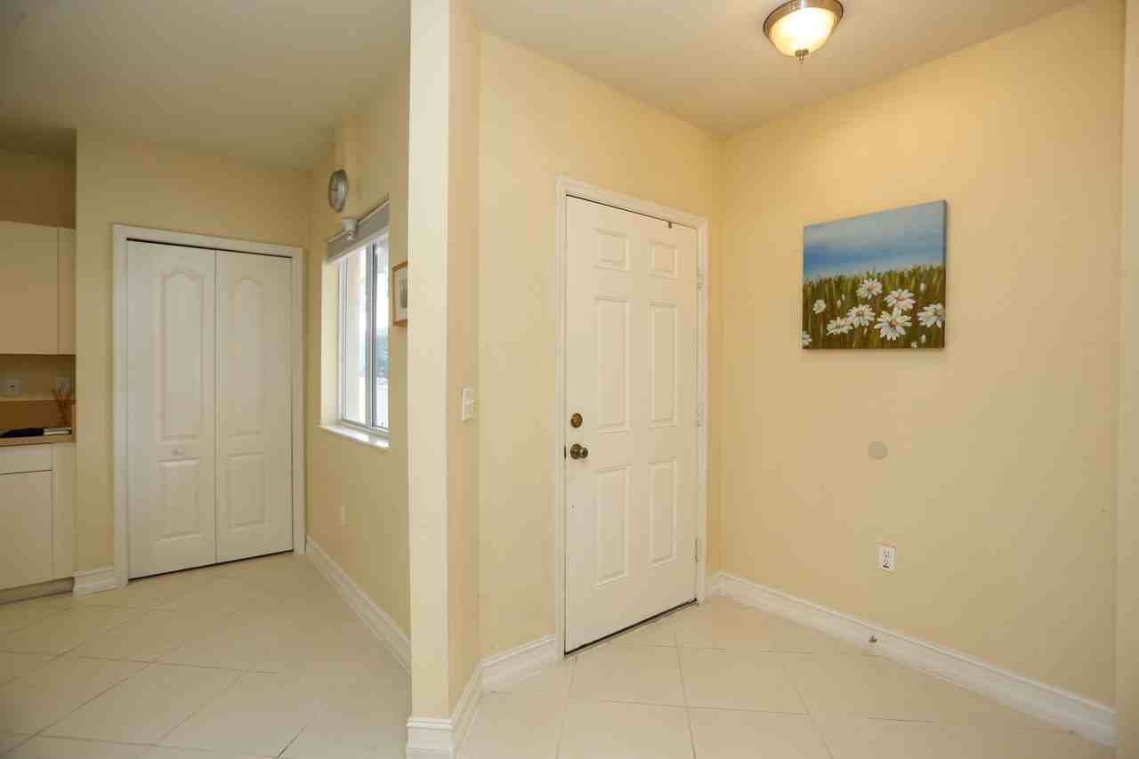 7819 Regal Heron Cir #201 - Photo 6 of 39