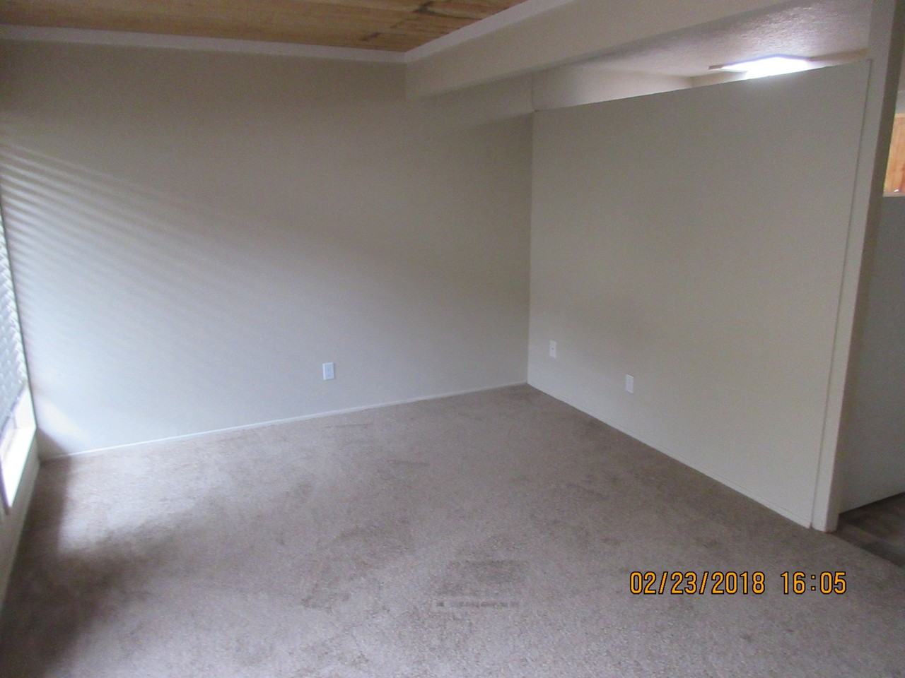 2120 Nw Janssen St #J3 - Photo 5 of 11