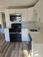 featured image of 209 N 3rd St