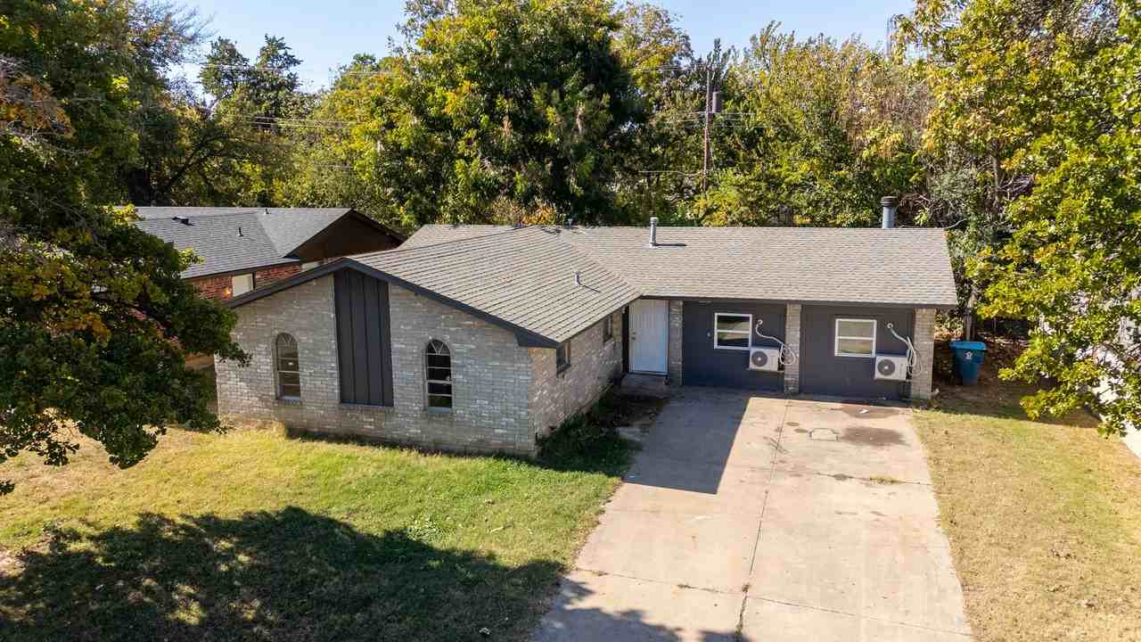 1521 Marydale Ave - Photo 2 of 23