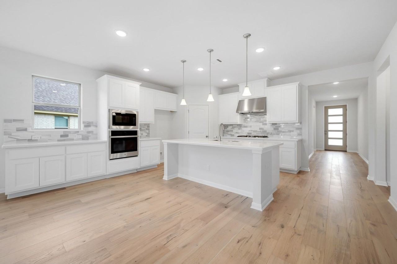 1313 Marina Grand Ter - Photo 5 of 39
