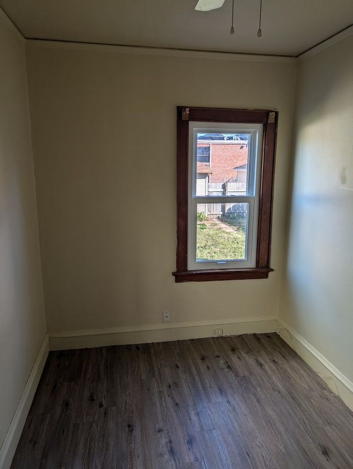 3738 N 22nd St - Photo 5 of 11