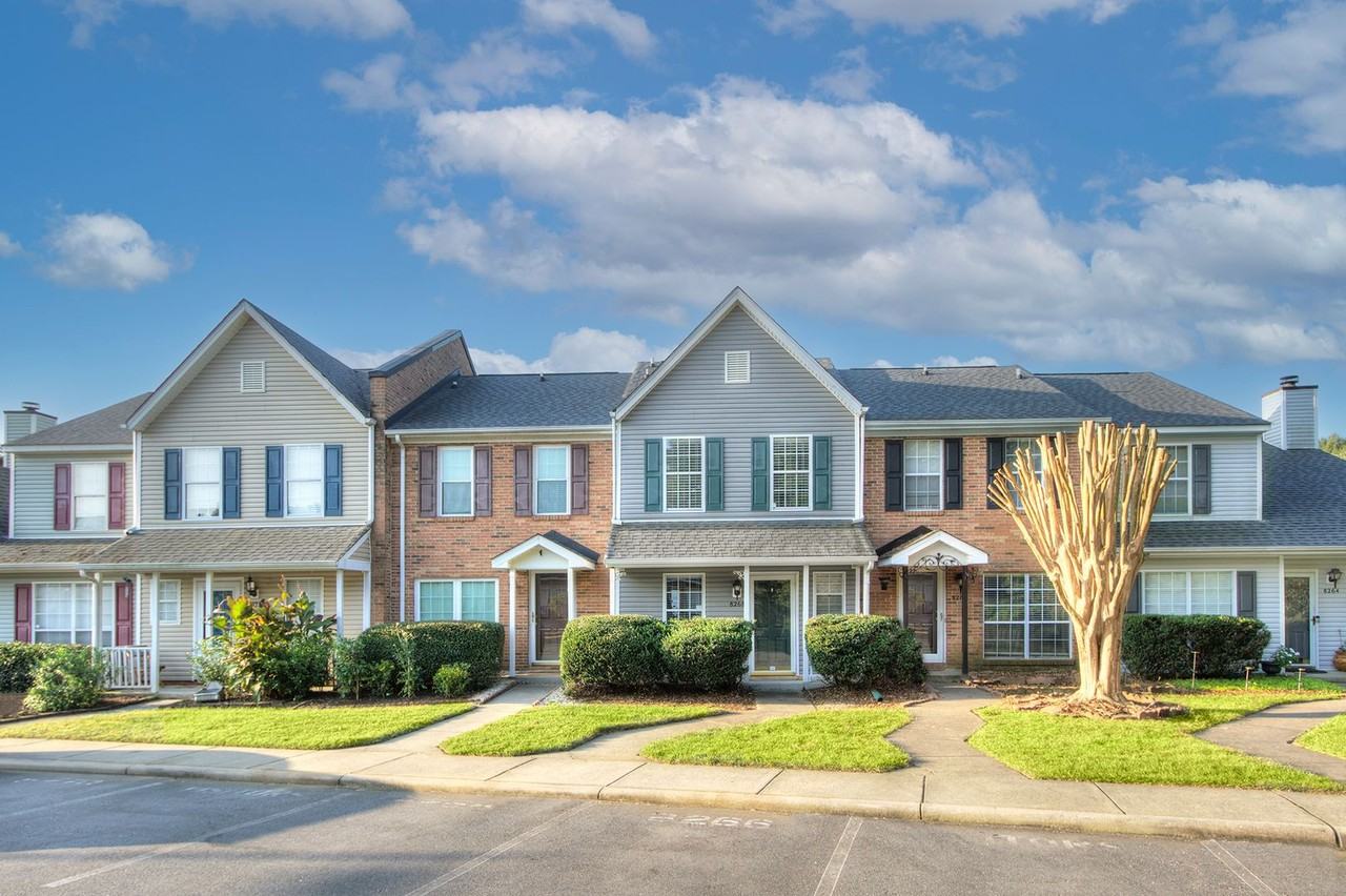 8268 Golf Ridge Dr - Photo 2 of 24