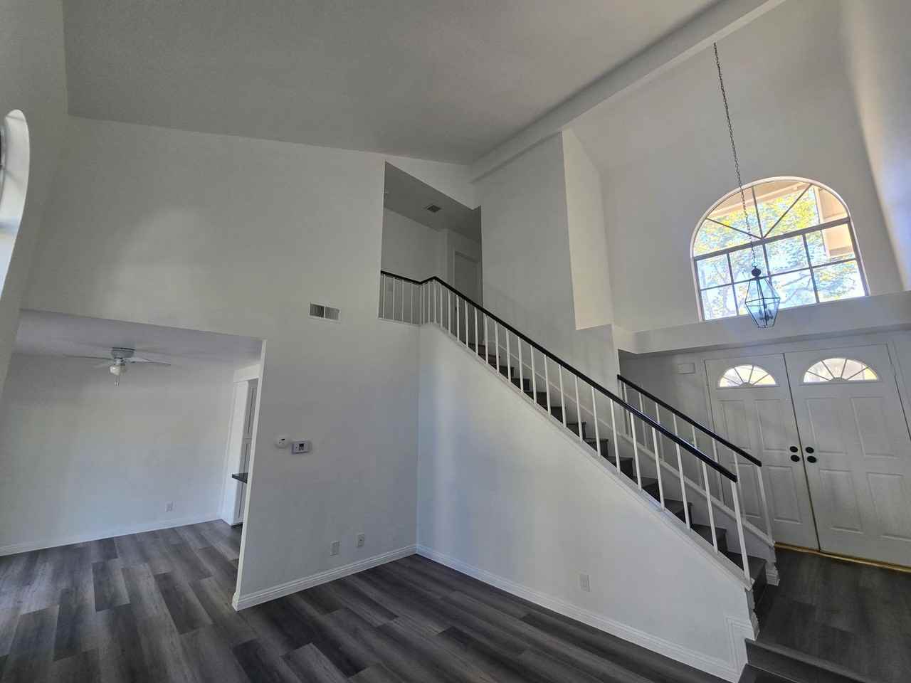 21081 Knights Gln - Photo 4 of 23