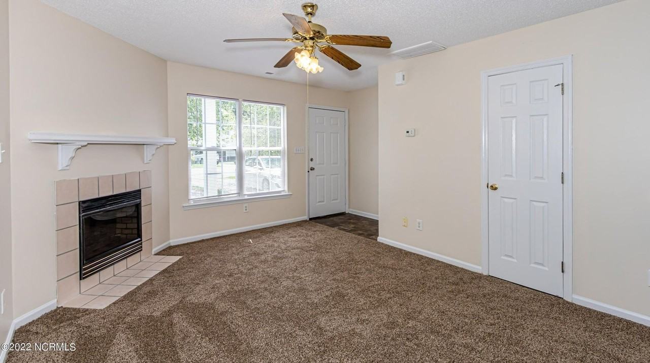 1161 Pueblo Drive - Photo 5 of 14