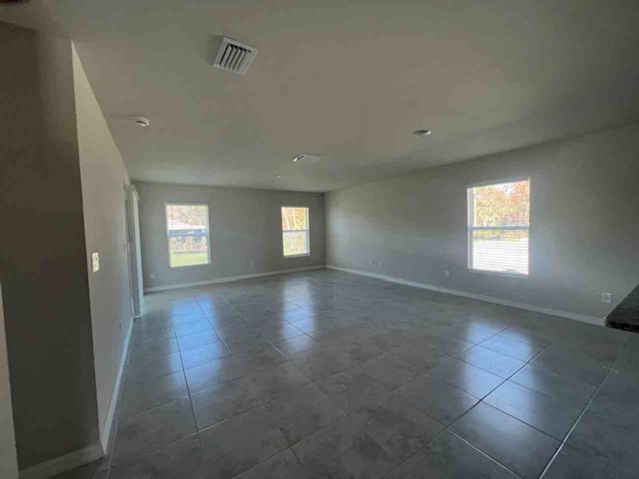 4071 Conestoga St - Photo 3 of 14