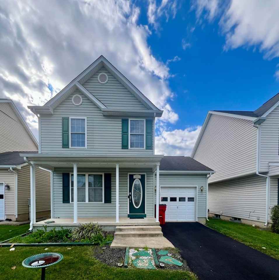 111 Peter Rabbit Dr - Photo 2 of 17