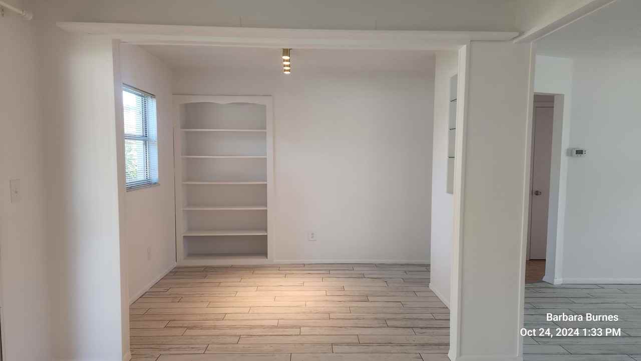 1759 Valencia Ave - Photo 5 of 17