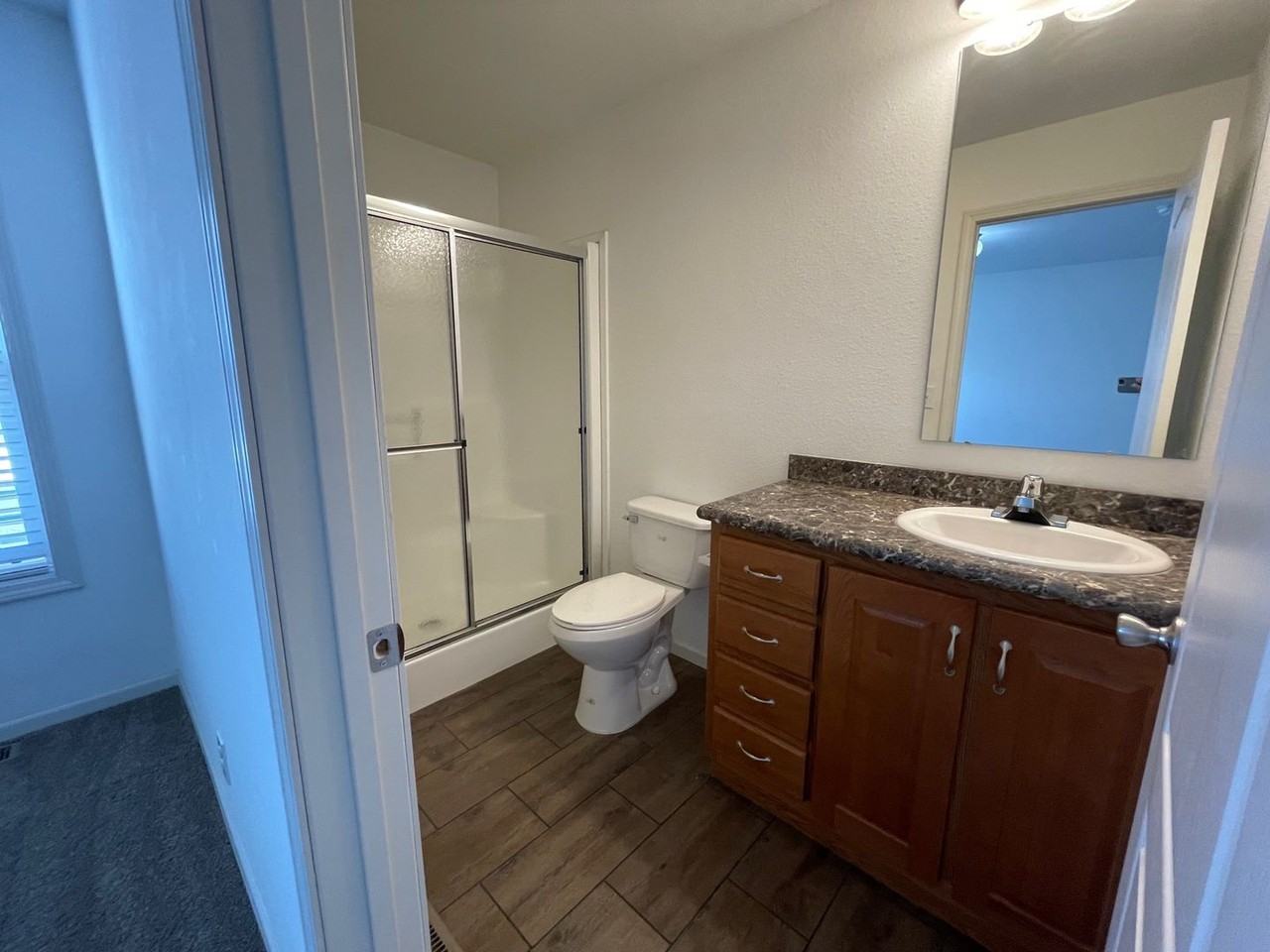 1521 Osage Ave - Photo 4 of 20