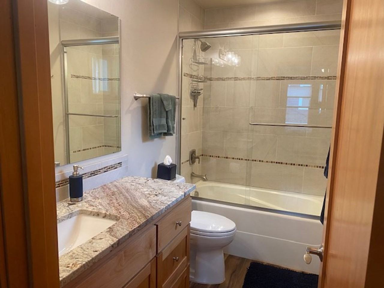 19569 Lost Lake Dr - Photo 7 of 8