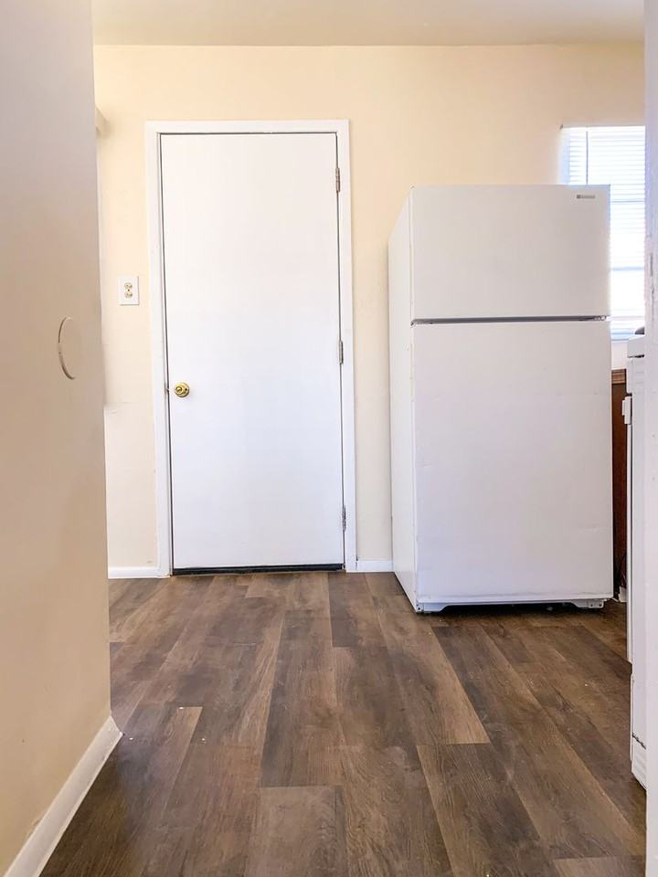 One-Bedroom Apartments in Prime ABQ Location - Photo 7 of 22