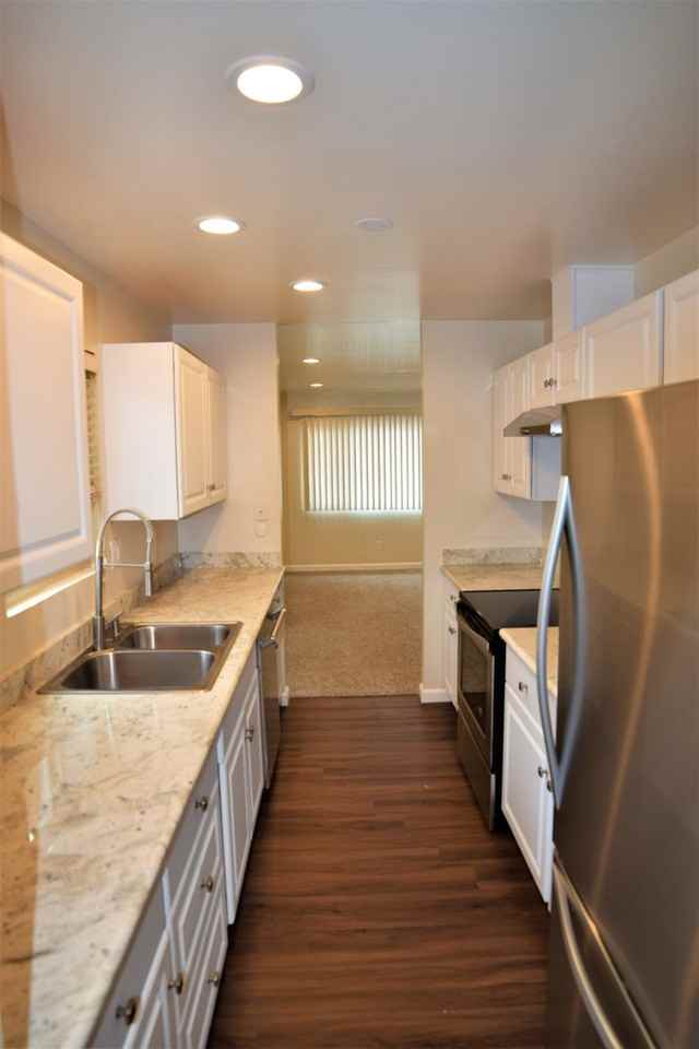 1695 Hilby Ave - Photo 2 of 16