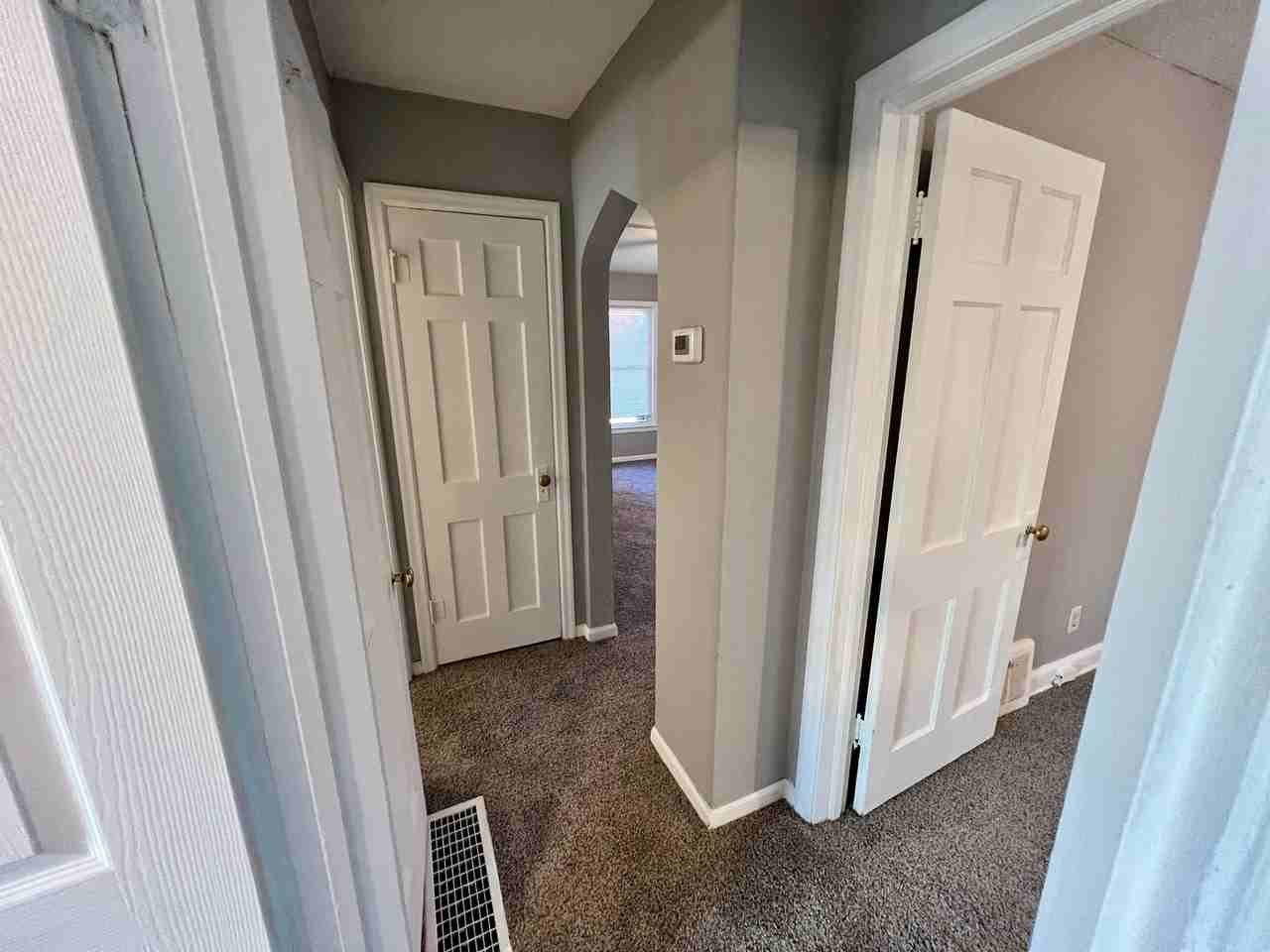2304 S Hall Rd - Photo 6 of 11