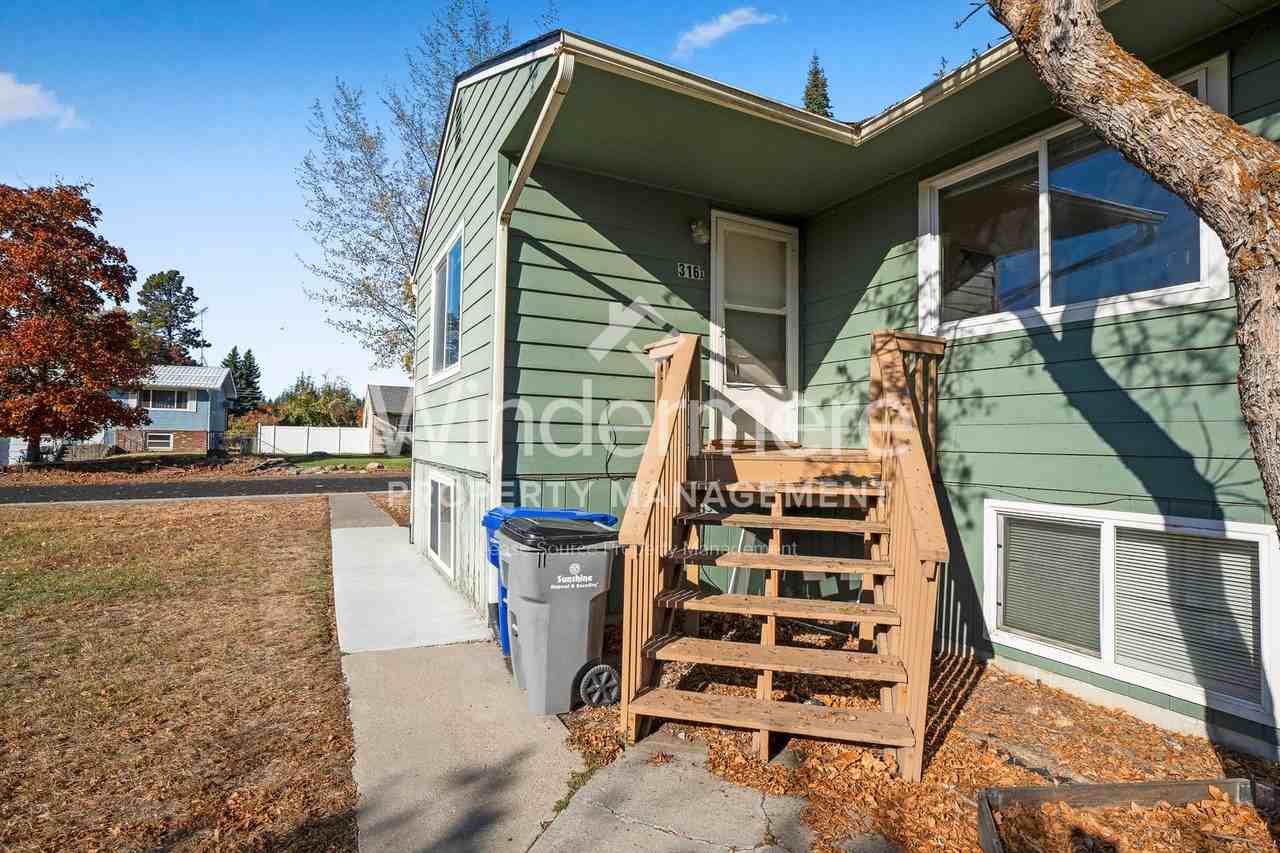 308 N Washington - Photo 3 of 26