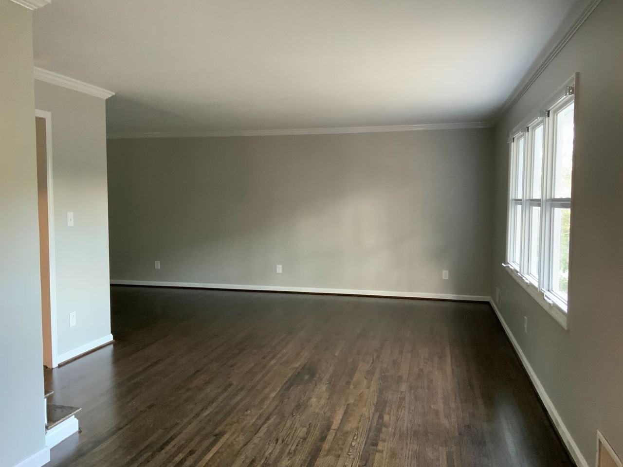 5832 Southhall Rd - Photo 3 of 40