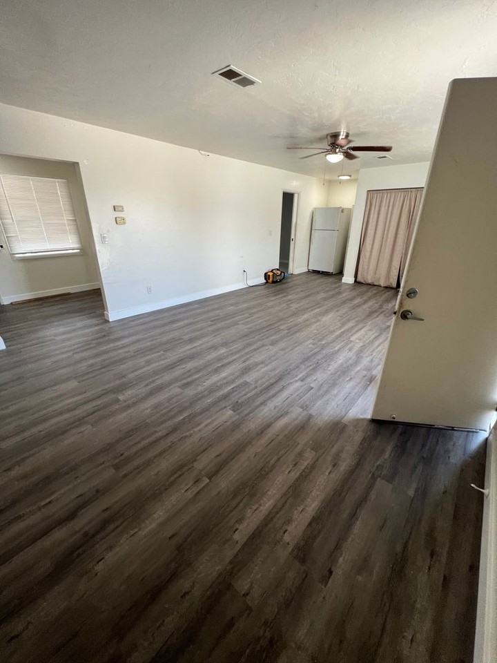 5478 Mary Lane Dr - Photo 5 of 50