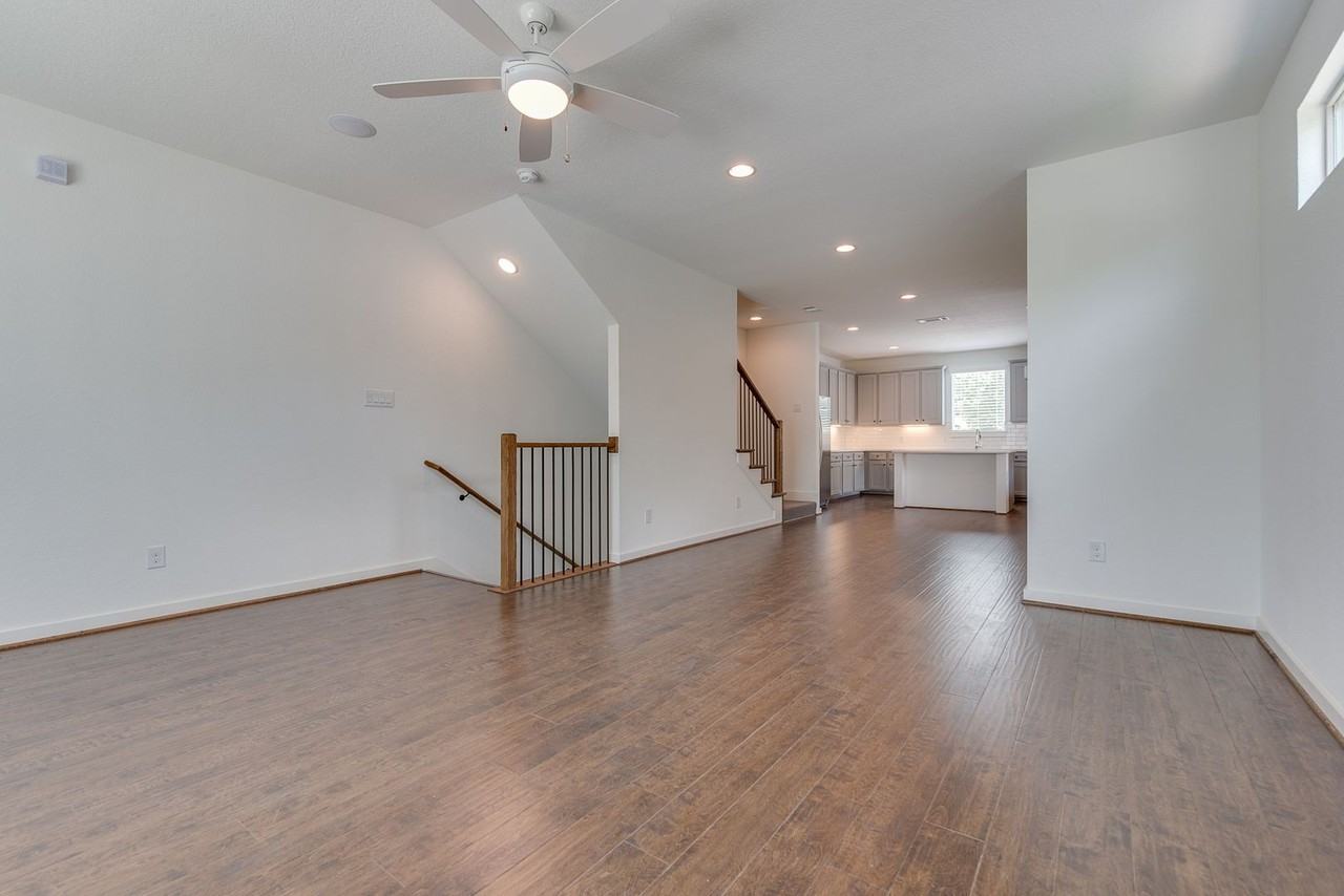 2618 Lubbock Ave - Photo 6 of 11
