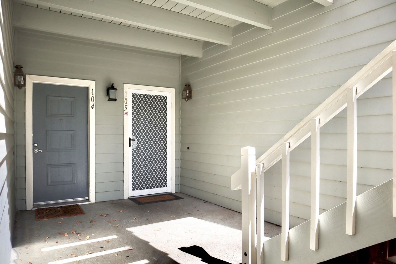 3517 Birchwood Ter #105 - Photo 2 of 22