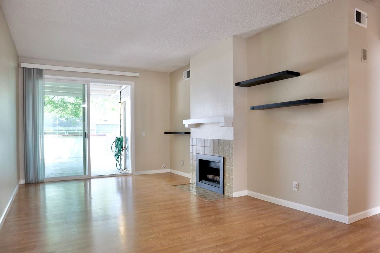 3517 Birchwood Ter #105 - Photo 3 of 22