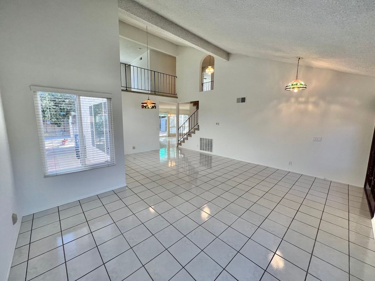 12522 Pine Creek Rd - Photo 3 of 30